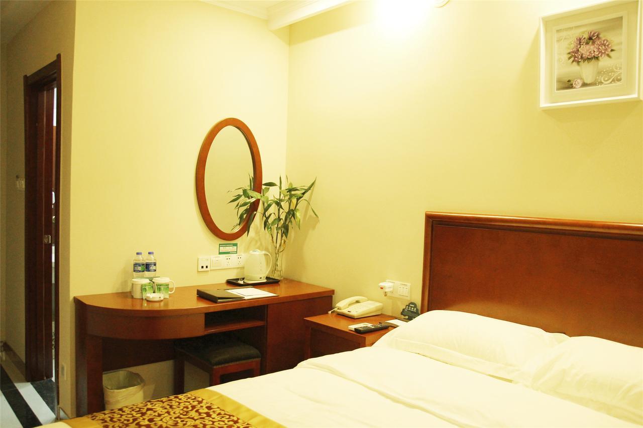 Greentree Inn Anhui Guangde Zhongyang Lecheng Business Hotel Dış mekan fotoğraf